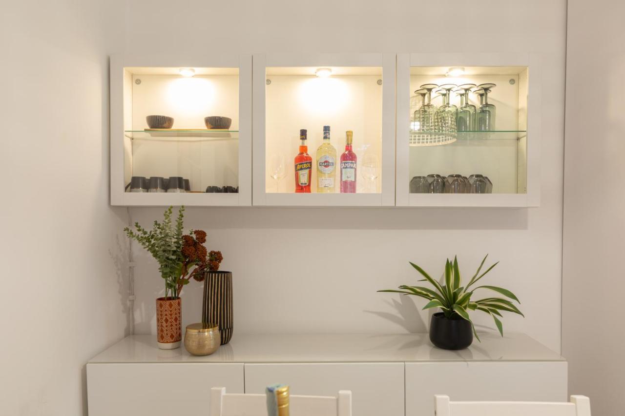 Xenia Apartments - Enjoy Porta Venezia In Modern Apt- 10 Min From Duomo Milano Exteriör bild