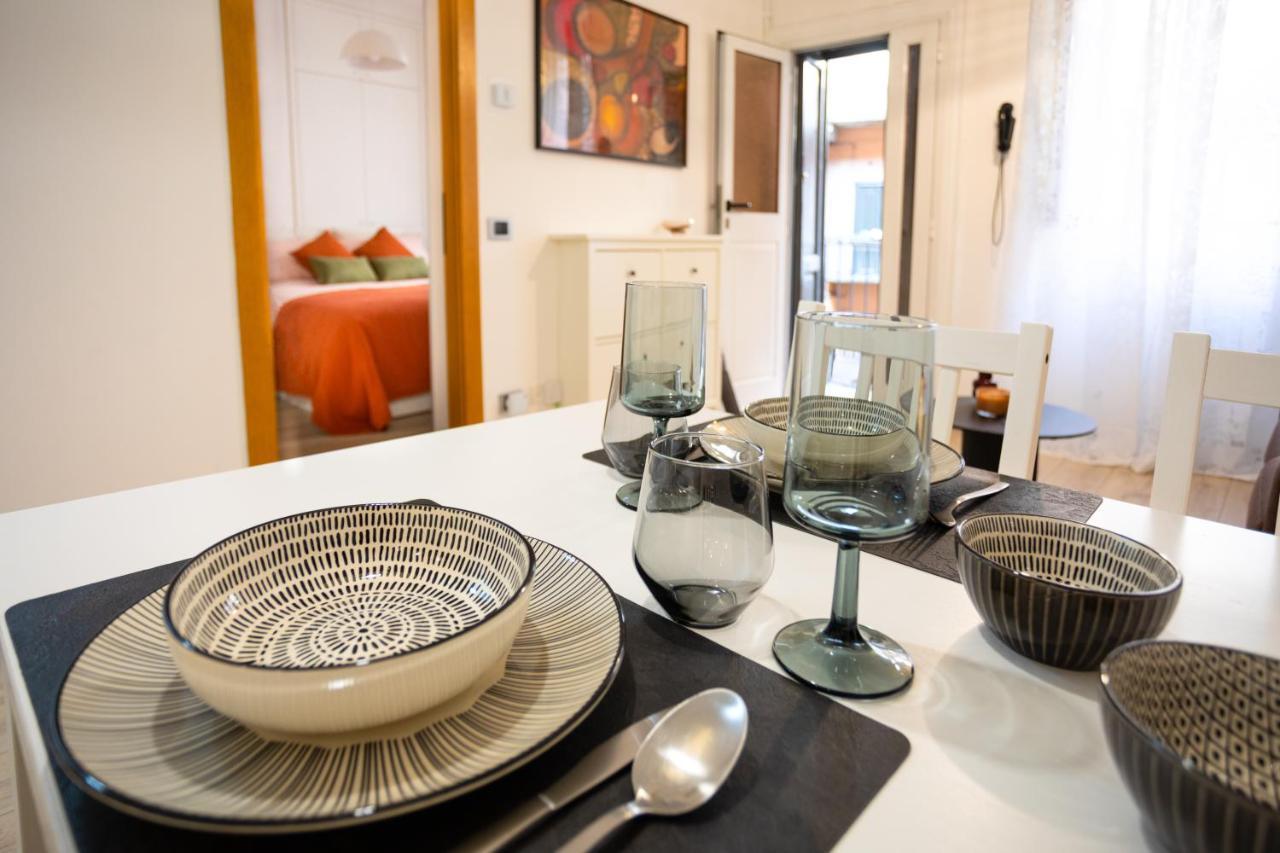 Xenia Apartments - Enjoy Porta Venezia In Modern Apt- 10 Min From Duomo Milano Exteriör bild